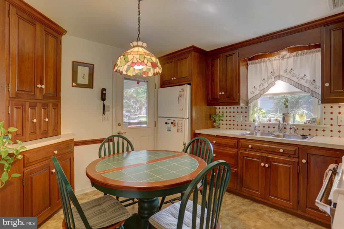 2716 Royal Road Lancaster, PA 17603 - Photo 8 of 29 Gallery Image 8