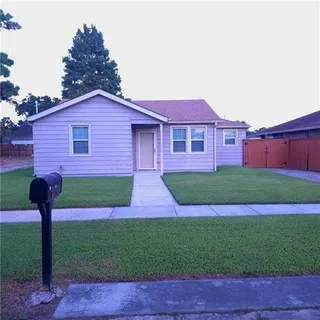 $1,600 | 2913 Palmetto Street, Chalmette, LA 70043