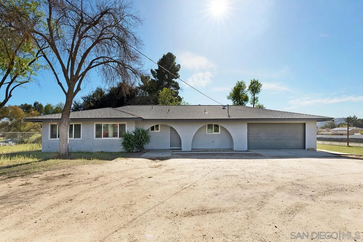 24567 Adams Avenue Murrieta, CA 92562 - Photo 3 of 42 Gallery Image 3