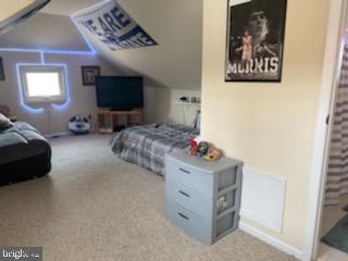 209 Ash Road Wallingford, PA 19086 - Photo 12 of 15 A large upper level bedroom