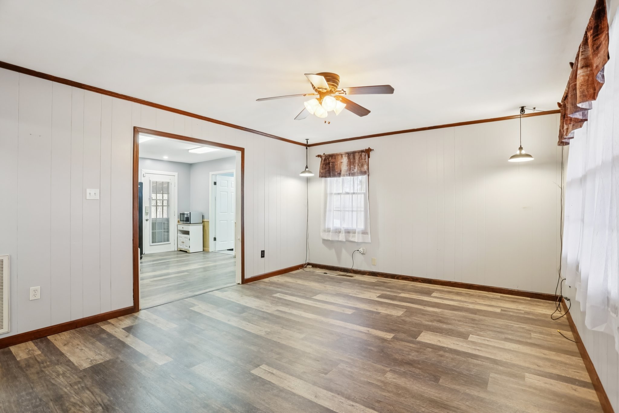 2268 Lee Road Spring Hill, TN 37174 - Photo 7 of 33