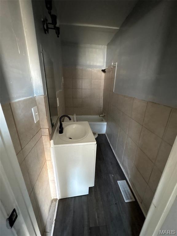 3724 Adie Road St. Ann, MO 63074 - Photo 9 of 10