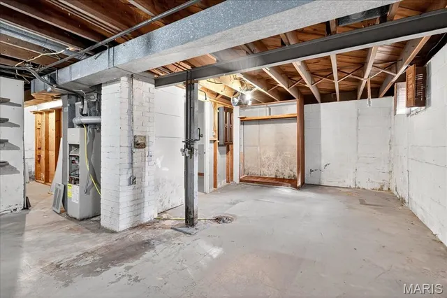 $89,900 | 1130 St Francois Street, Florissant, MO 63031