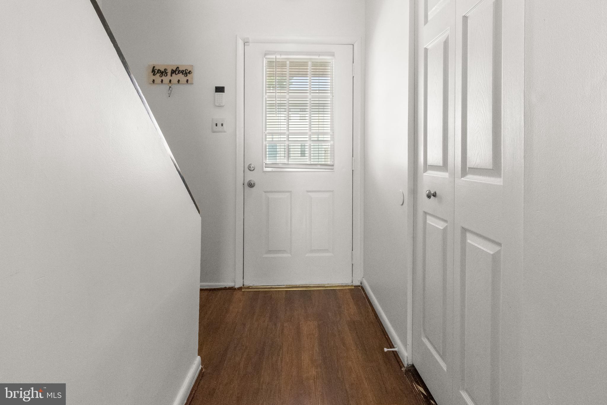 1102 Mason Run Pine Hill, NJ 08021 - Photo 20 of 21 Entry