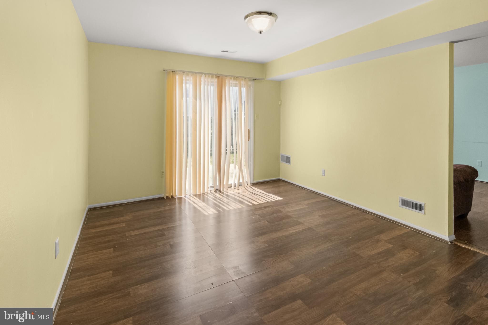 1102 Mason Run Pine Hill, NJ 08021 - Photo 8 of 21 Dining Room