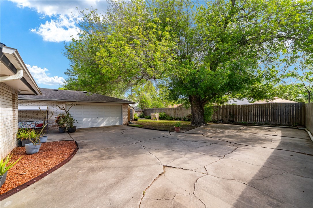 311 Seco Drive Portland, TX 78374 - Photo 26 of 27