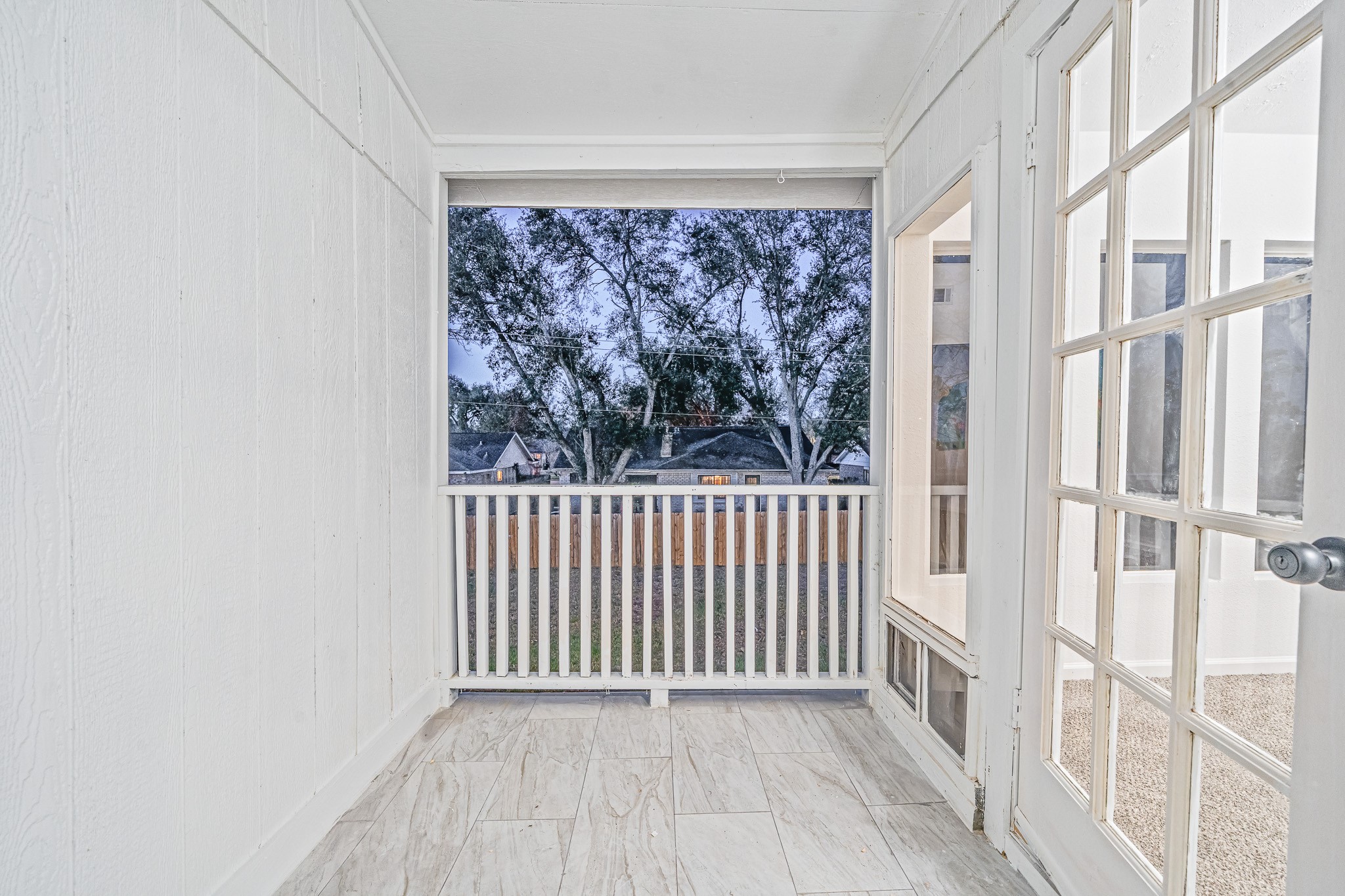 6706 Trigate Drive Houston, TX 77489 - Photo 36 of 40 a view of a room with wooden floor and a window