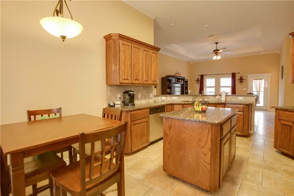 $2,250 | 6733 Old Square Drive, Corpus Christi, TX 78414