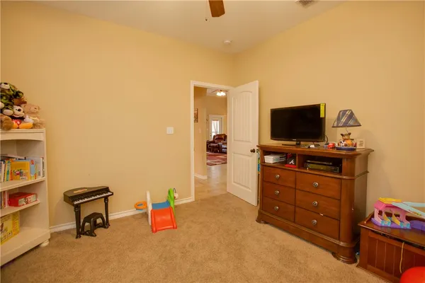 $2,250 | 6733 Old Square Drive, Corpus Christi, TX 78414