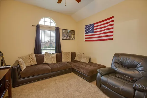 $2,250 | 6733 Old Square Drive, Corpus Christi, TX 78414