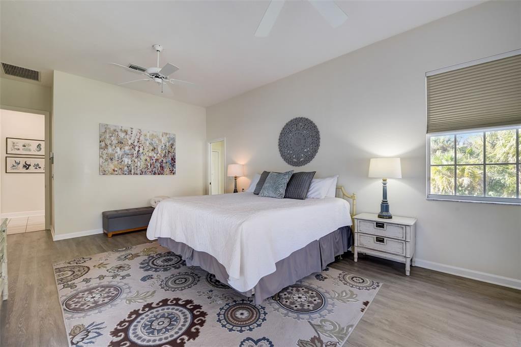 4653 Hadfield Drive Sarasota, FL 34235 - Photo 34 of 81