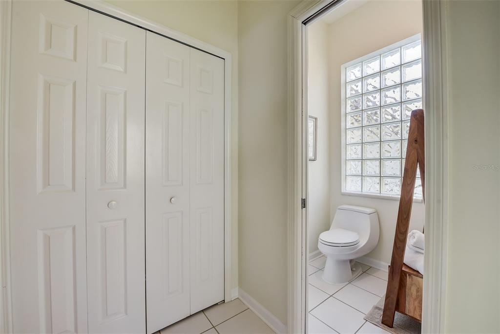 4653 Hadfield Drive Sarasota, FL 34235 - Photo 41 of 81