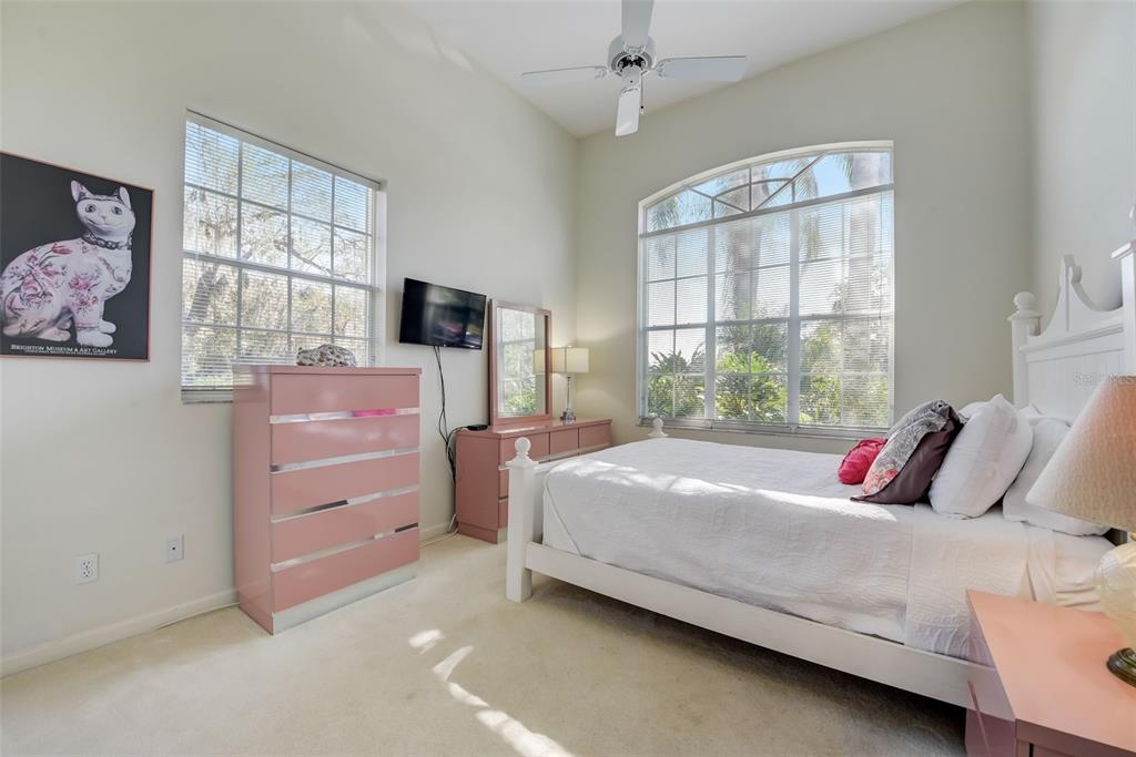 4653 Hadfield Drive Sarasota, FL 34235 - Photo 46 of 81