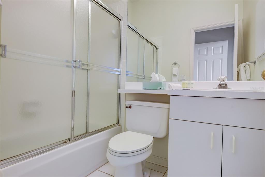 4653 Hadfield Drive Sarasota, FL 34235 - Photo 49 of 81