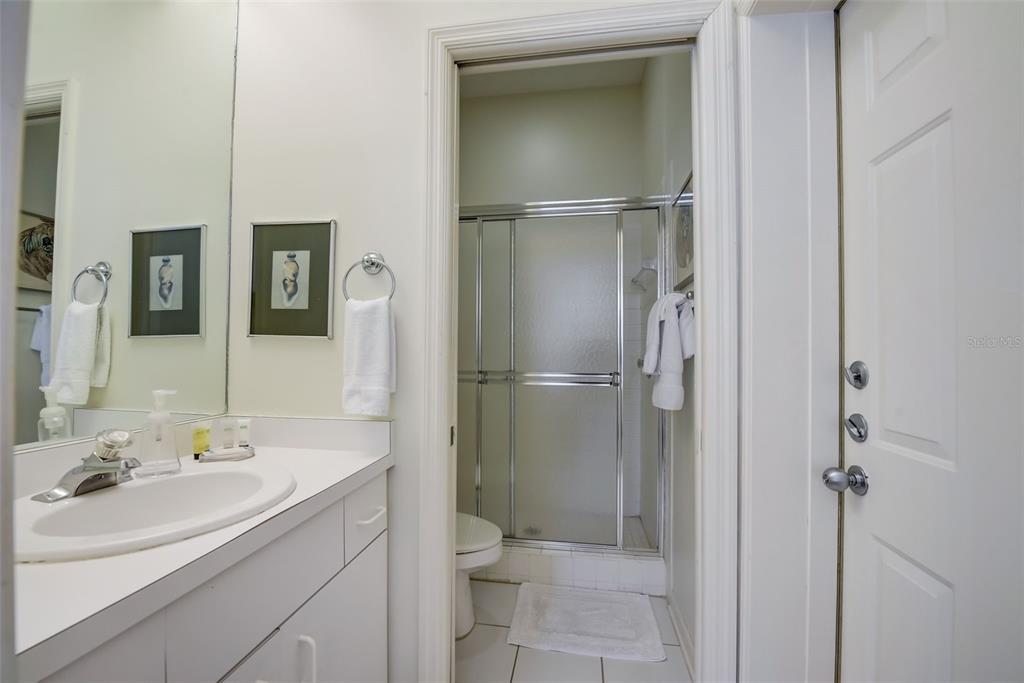 4653 Hadfield Drive Sarasota, FL 34235 - Photo 57 of 81