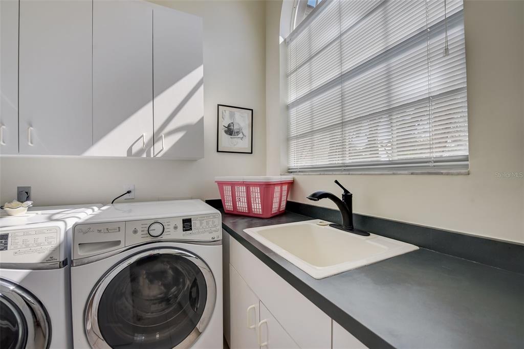 4653 Hadfield Drive Sarasota, FL 34235 - Photo 60 of 81