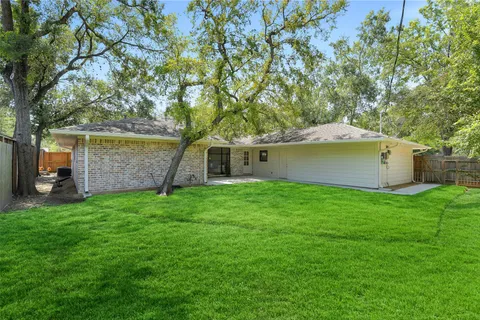 $665,000 | 10726 Riverview Drive, Houston, TX 77042