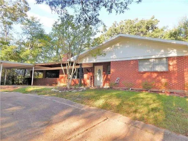 $175,000 | 1504 Emanuel Street, Natchitoches, LA 71457