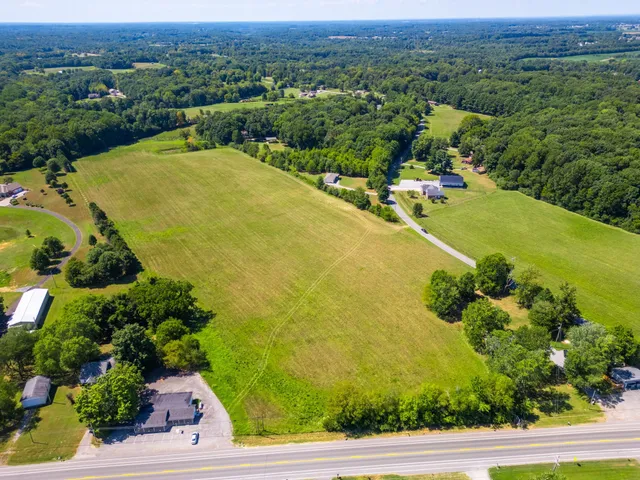 $4,100,000 | 0 Highway 31W, White House, TN 37188