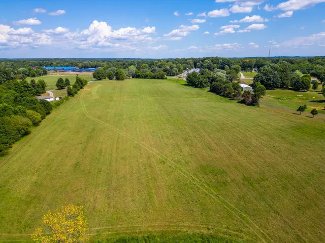 $4,100,000 | 0 Highway 31W, White House, TN 37188