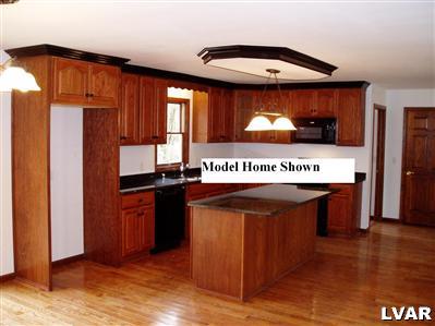 27 Creekview Road Kunkletown, PA 18058 - Photo 3 of 6 Model(Kitchen Complete)