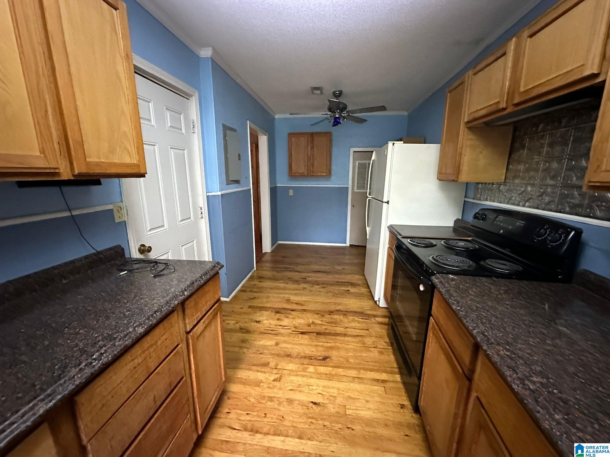 130 Woodward Road Birmingham, AL 35228 - Photo 10 of 28