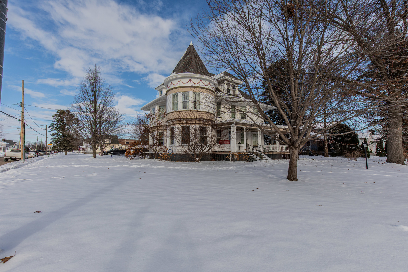 405 East Peru Street Princeton, IL 61356 - Photo 1 of 44