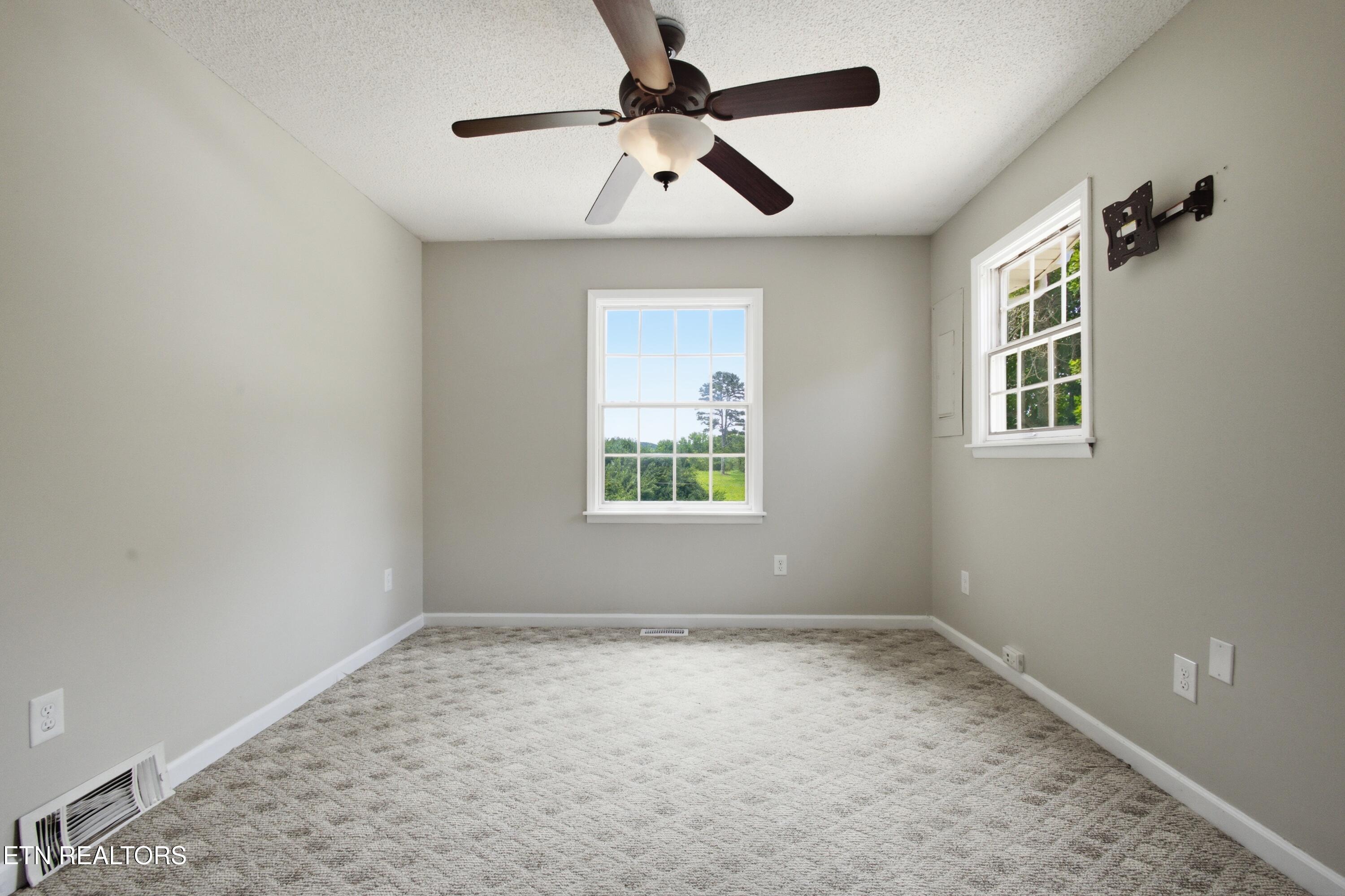 219 High Point Orchard Road Kingston, TN 37763 - Photo 34 of 60 SPOT2717