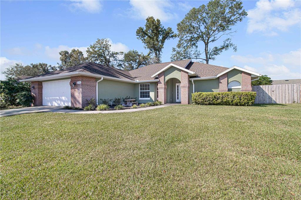 6504 Southeast 8th Street Road Ocala, FL 34472 - Photo 1 of 1 Front View