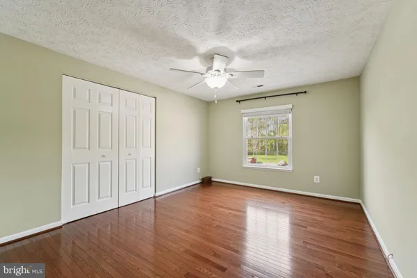 $200,000 | 216 Long Cove Lane, Unit J, Essex, MD 21221