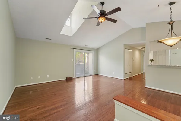 $200,000 | 216 Long Cove Lane, Unit J, Essex, MD 21221