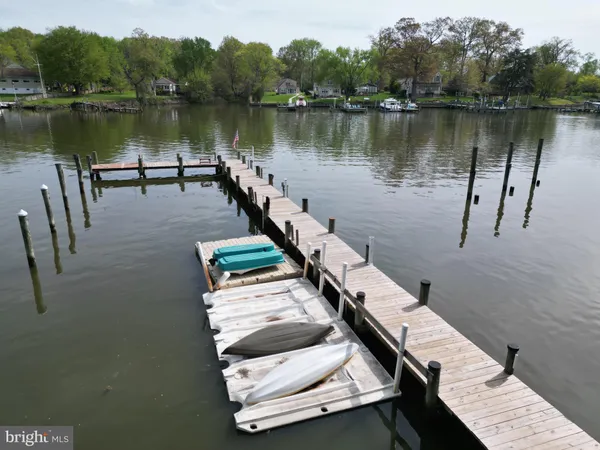 $200,000 | 216 Long Cove Lane, Unit J, Essex, MD 21221