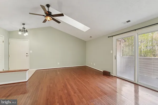 $200,000 | 216 Long Cove Lane, Unit J, Essex, MD 21221