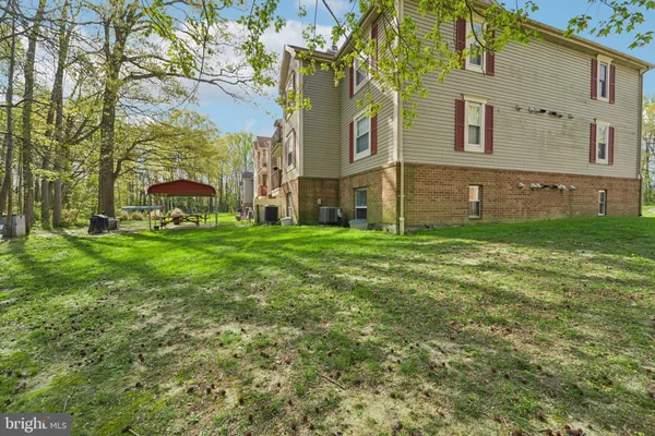 $200,000 | 216 Long Cove Lane, Unit J, Essex, MD 21221
