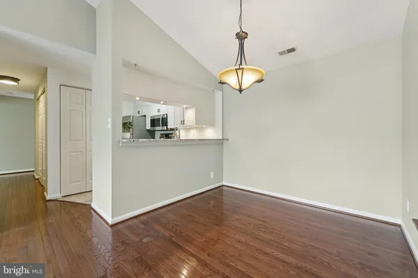 $200,000 | 216 Long Cove Lane, Unit J, Essex, MD 21221
