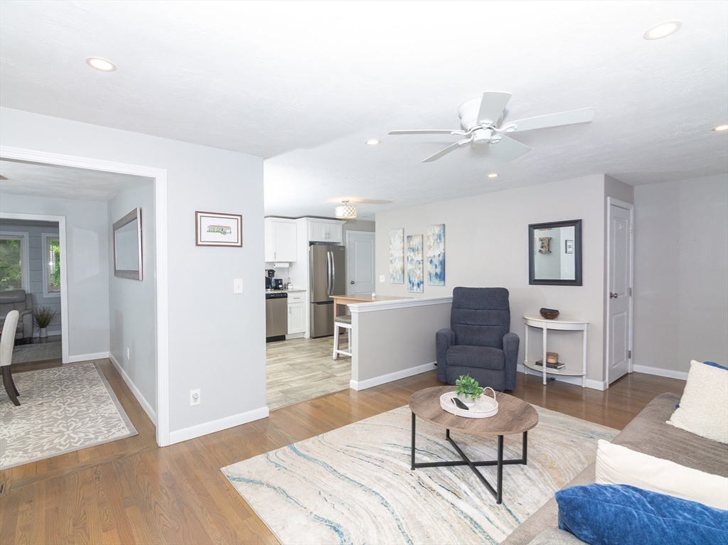 42 Bruce Road Bellingham, MA 02019 - Photo 9 of 38