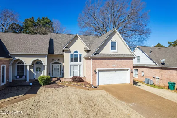 $324,900 | 114 Country Club Lane, Jackson, TN 38305