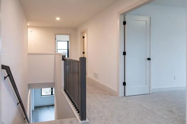 $946,325 | 4098 Gable Lane, St. Paul, MN 55129