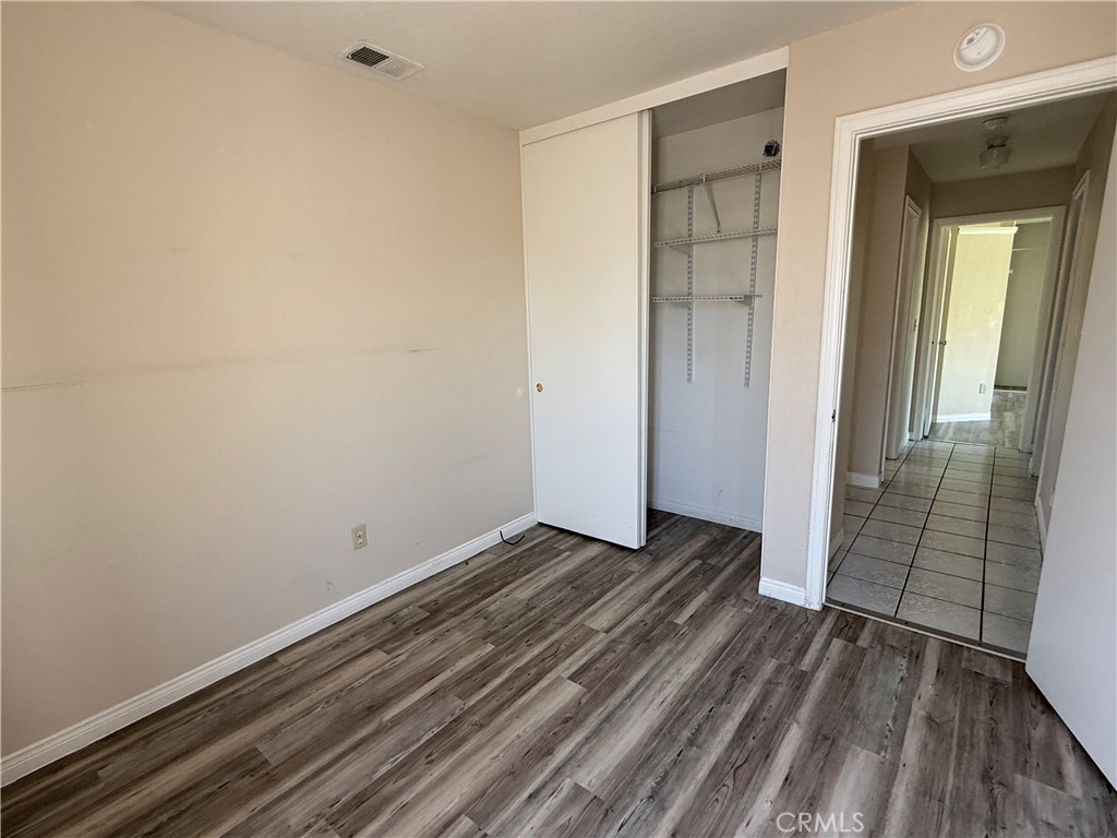 11031 Sierra Tree Lane Riverside, CA 92505 - Photo 17 of 24 Bedroom 2 without furniture