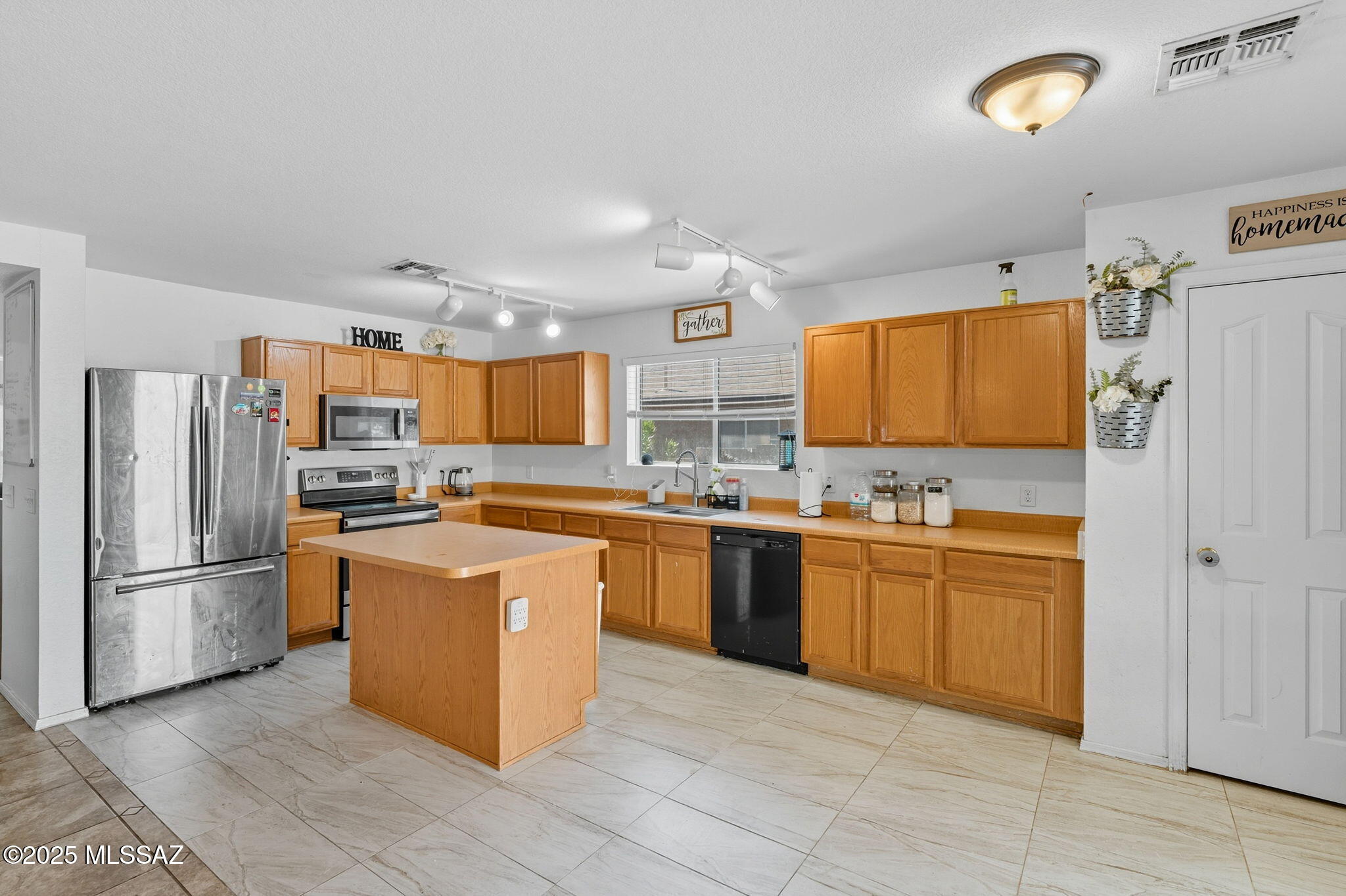 3616 South Double Echo Road Tucson, AZ 85735 - Photo 10 of 27 10
