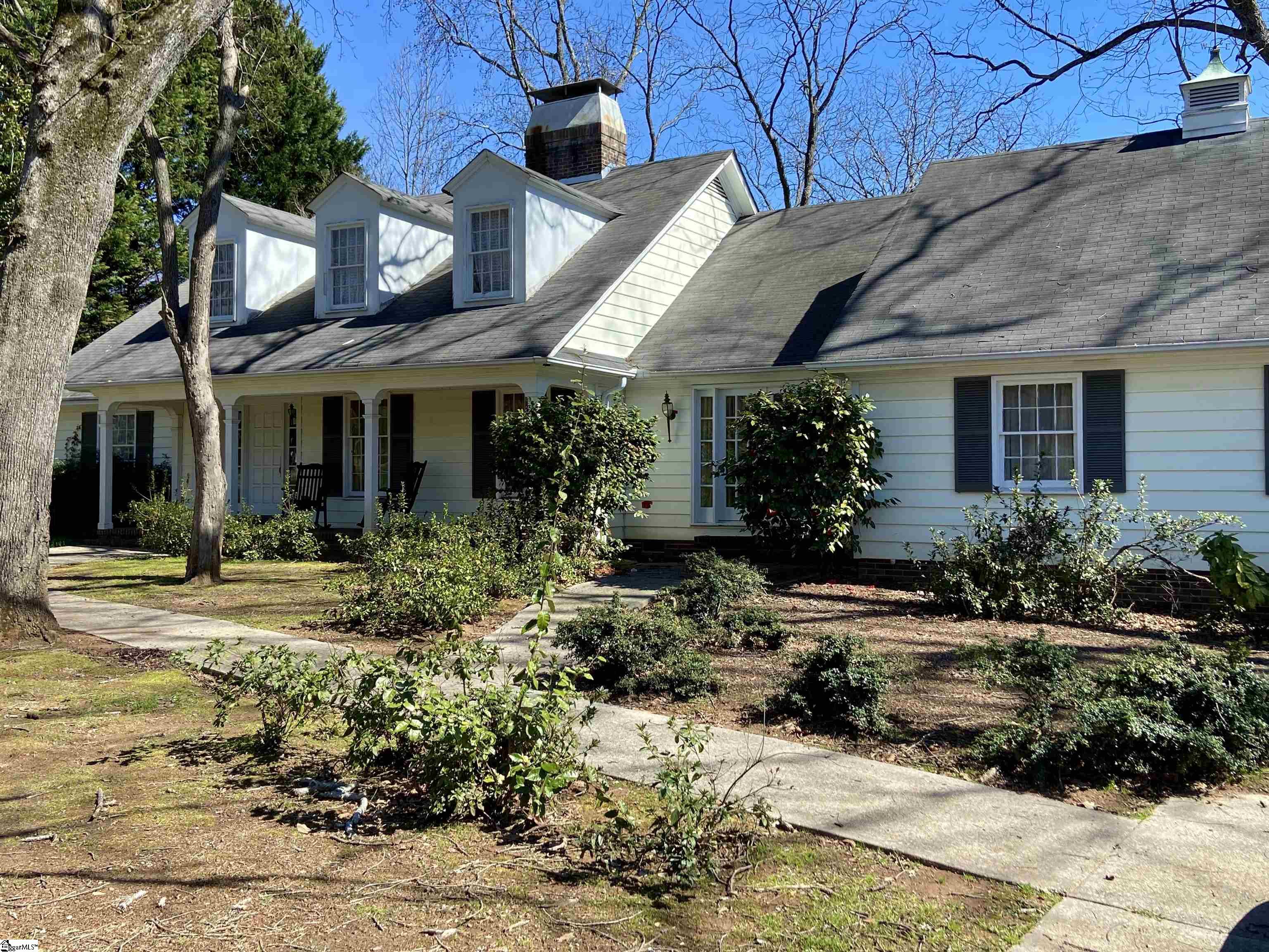 11 Coventry Road Greenville, SC 29615 - Photo 3 of 36 Gallery Image 3