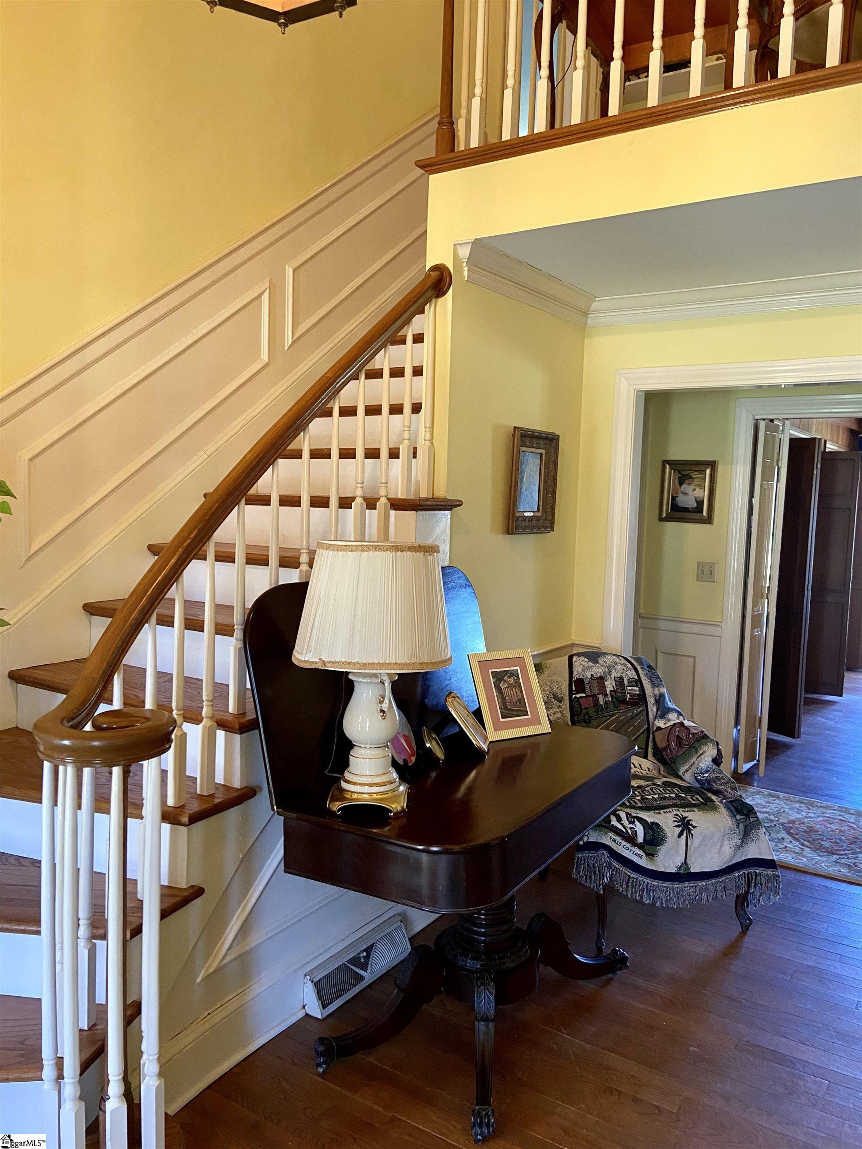 11 Coventry Road Greenville, SC 29615 - Photo 4 of 36 Gallery Image 4