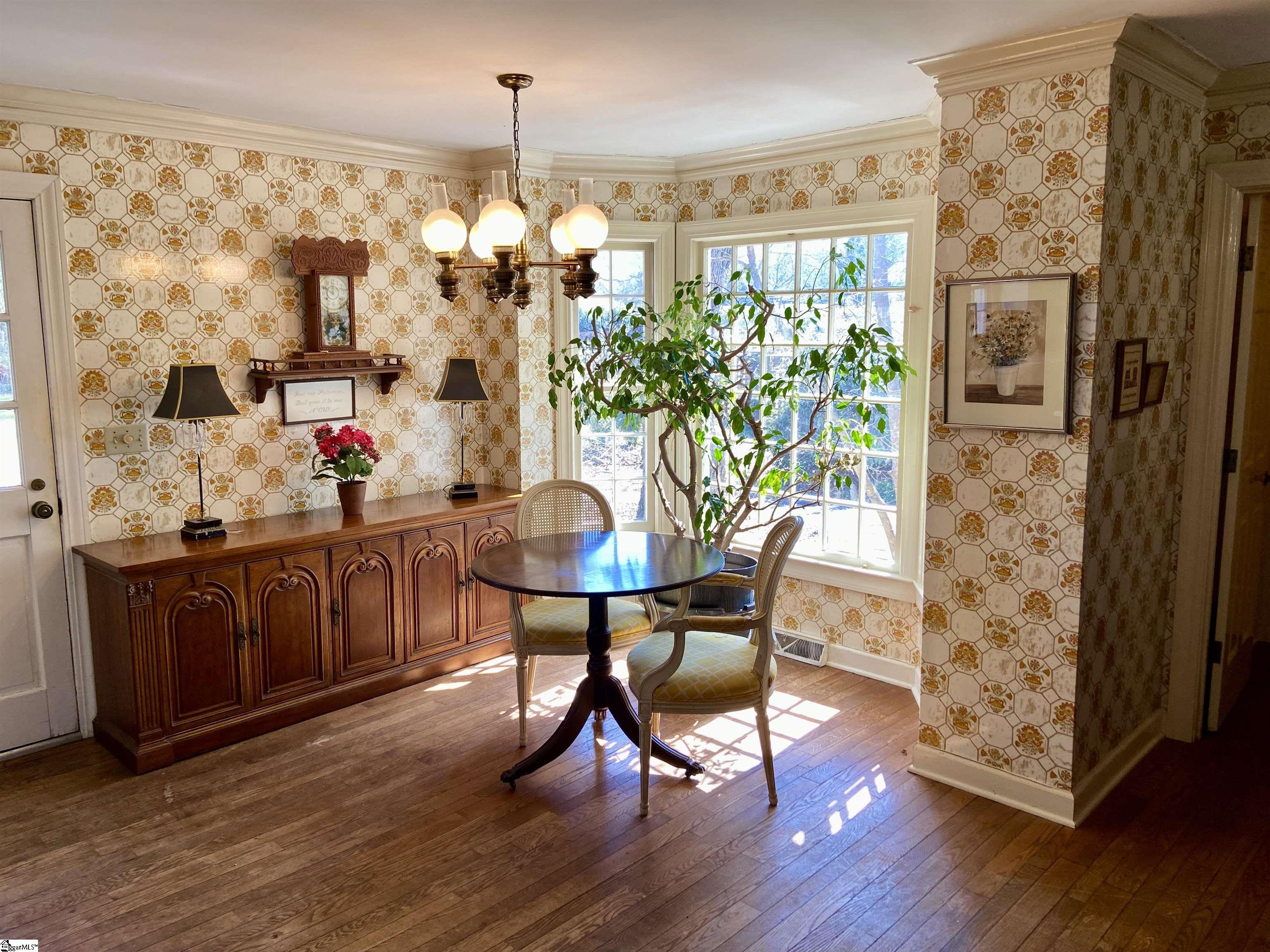 11 Coventry Road Greenville, SC 29615 - Photo 8 of 36 Gallery Image 8