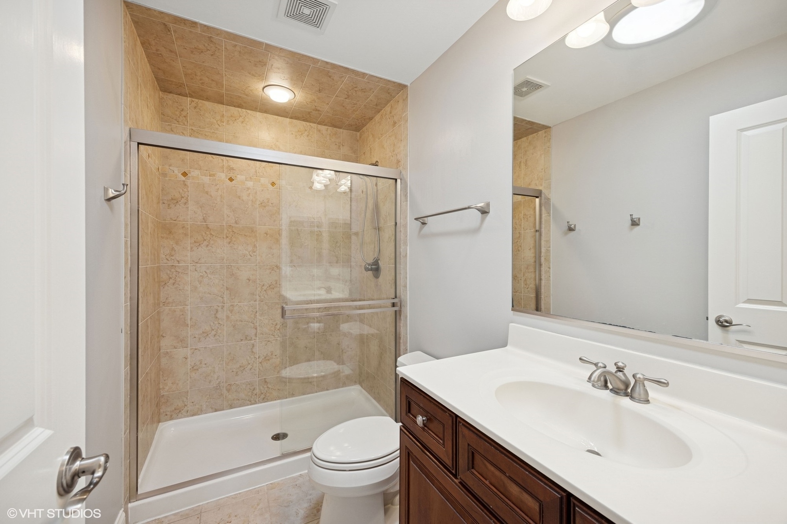 1107 Ashley Lane Inverness, IL 60010 - Photo 23 of 37 Gallery Image 23