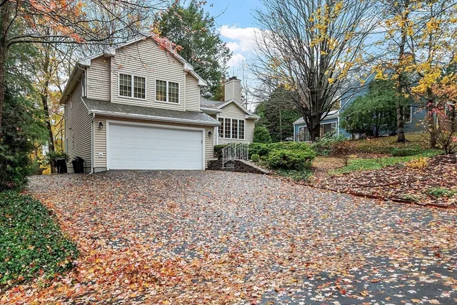 $795,000 | 2 Tomah Drive, Peabody, MA 01960