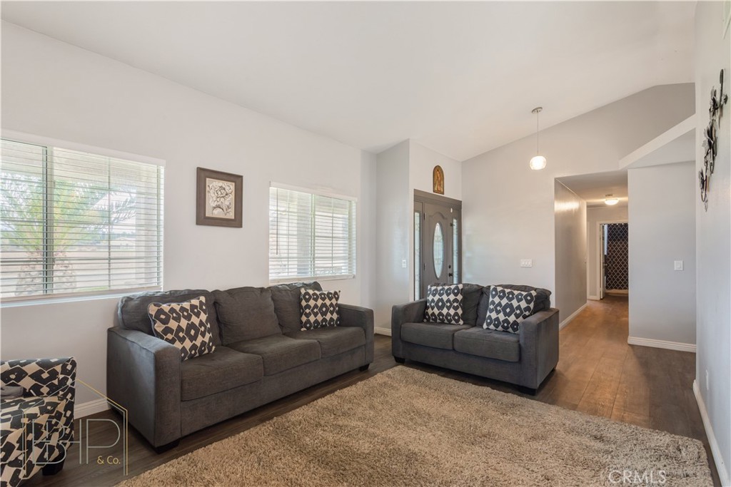 21015 Norman Road Nuevo, CA 92567 - Photo 14 of 43