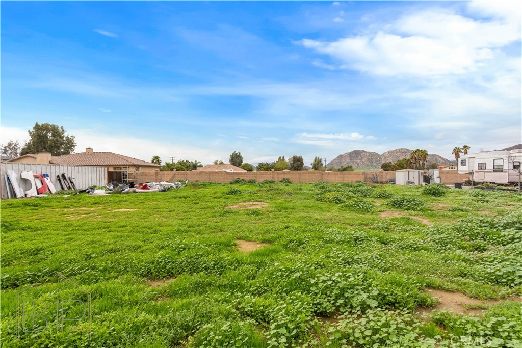 21015 Norman Road Nuevo, CA 92567 - Photo 35 of 43