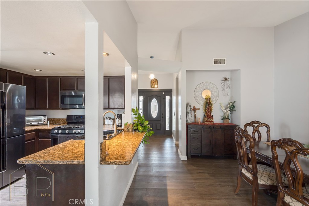 21015 Norman Road Nuevo, CA 92567 - Photo 6 of 43