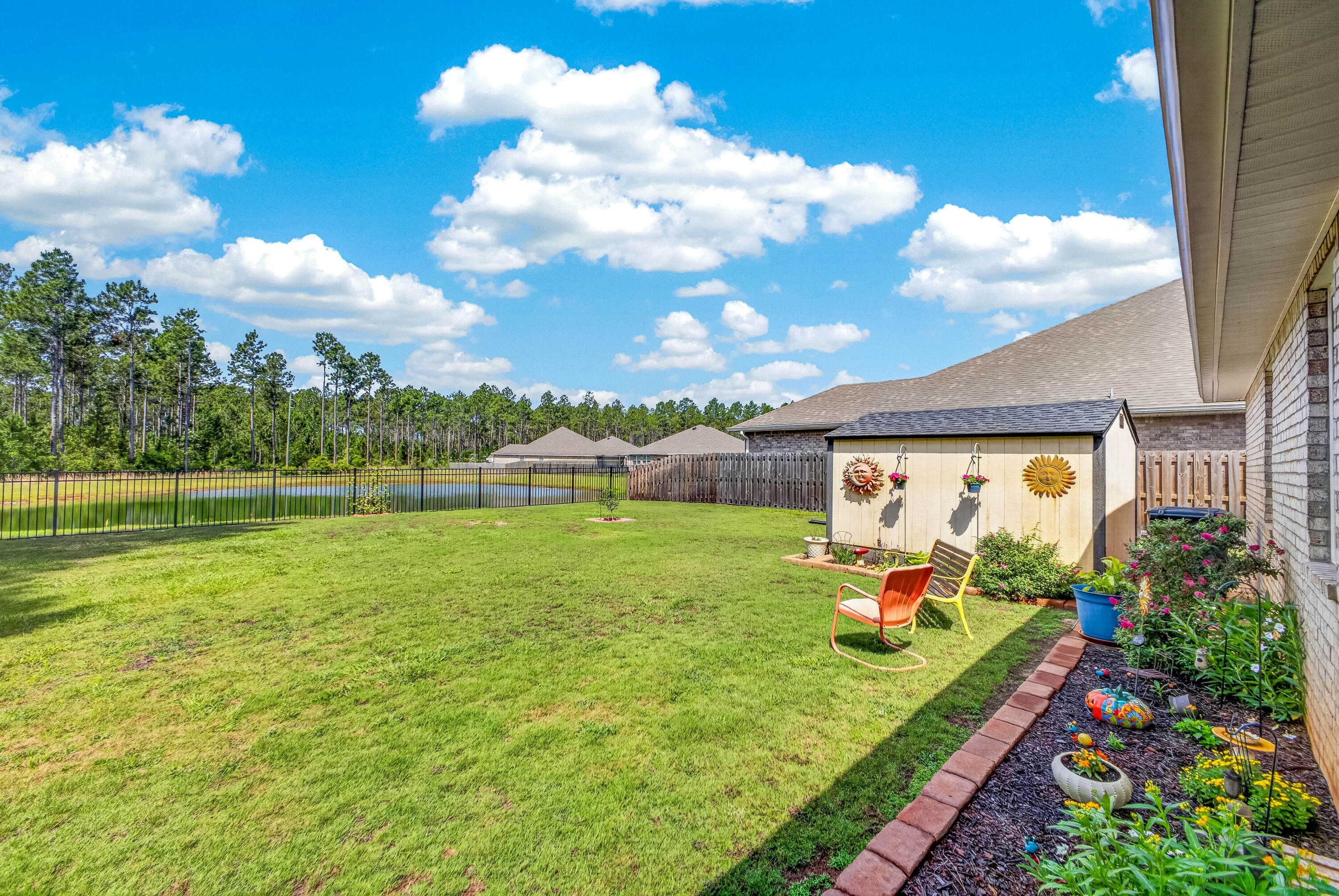 247 East Sky Way Freeport, FL 32439 - Photo 40 of 42 39