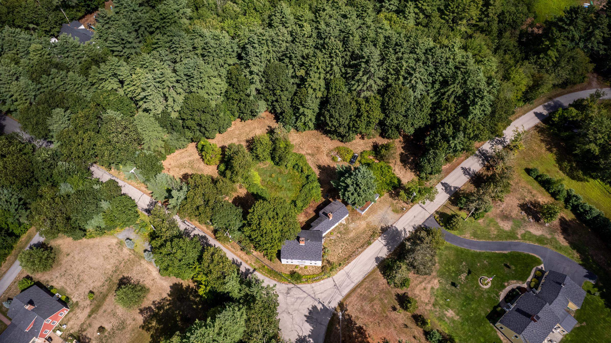 21 Currier Street South Hampton, NH 03827 - Photo 4 of 21